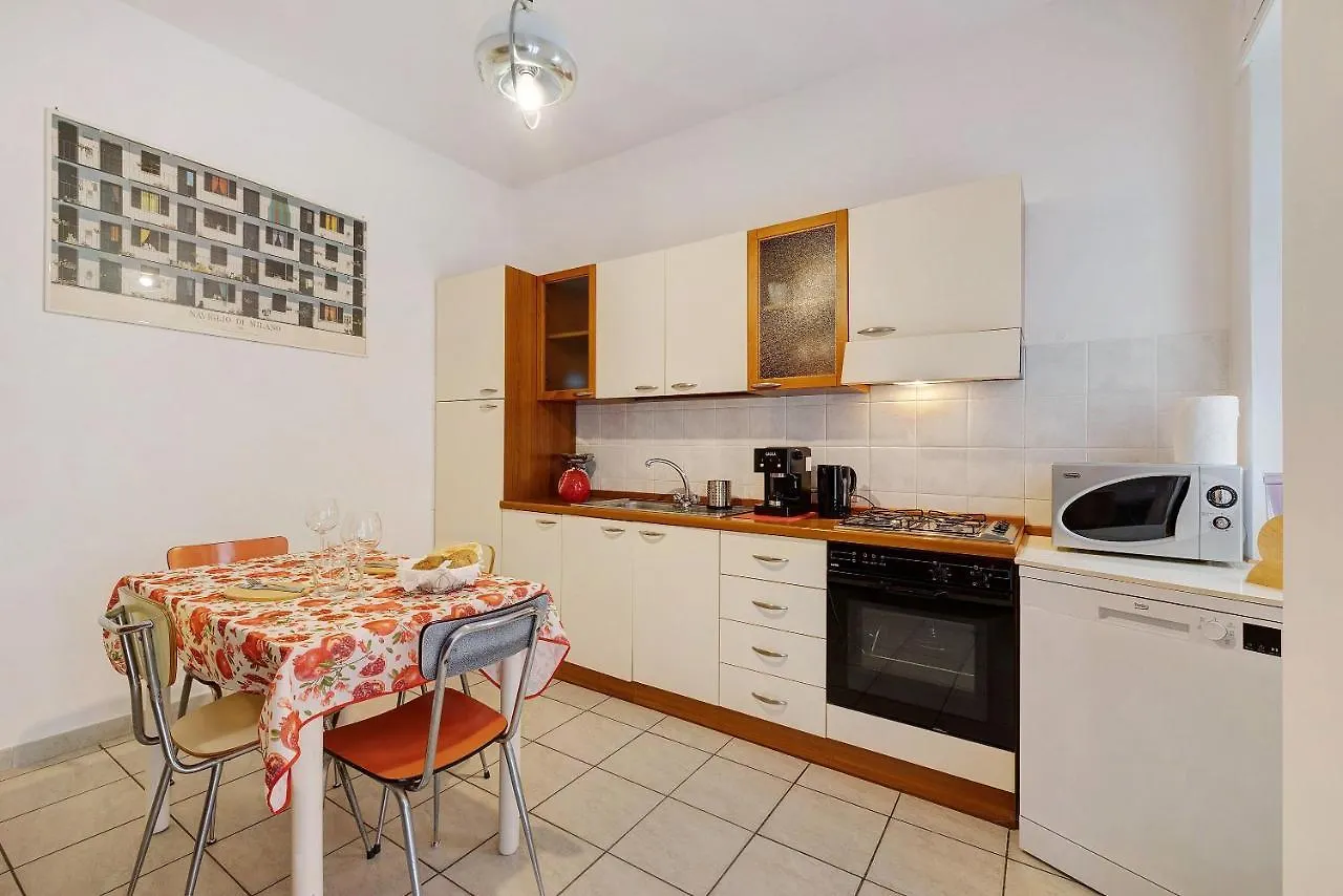 Casa Rosso Melograno Apartment Alassio Italy