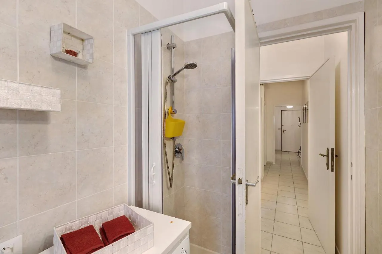 Casa Rosso Melograno Apartment Alassio Italy