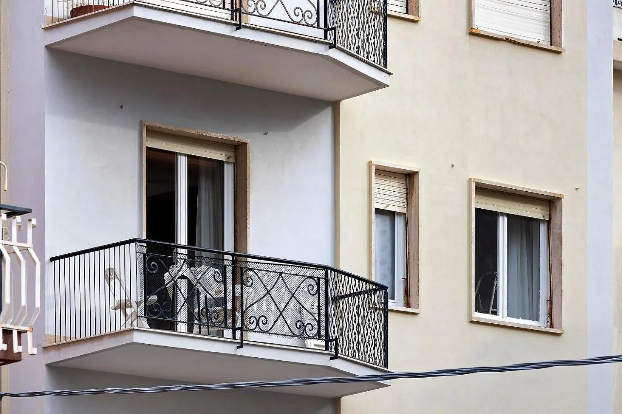 Casa Rosso Melograno Apartment Alassio